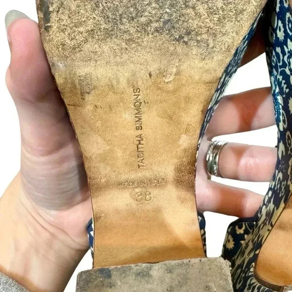 Tabitha Simmons Calla Blue & Ecru Floral Printed Leather Platform Heels Sandals - Picture 12 of 12